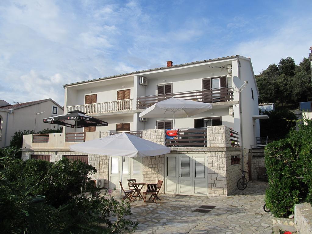 Apartments Marzic Pag Town Extérieur photo